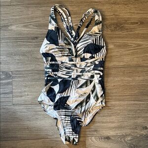 La Blanca Tropical Leaf Print Swimsuit